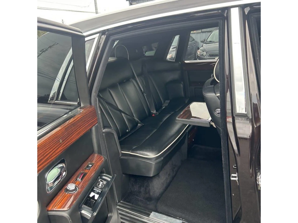 2014 Rolls-Royce Phantom VII - Image 14 of 16