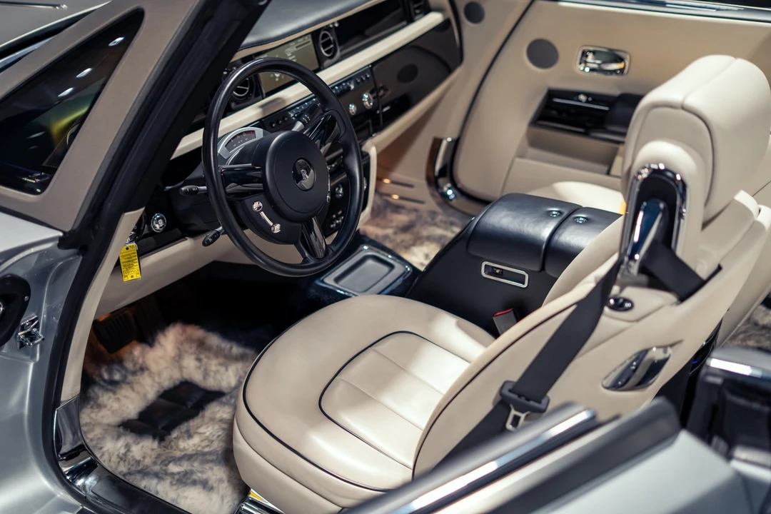 2014 Rolls-Royce Phantom VII - Image 24 of 31