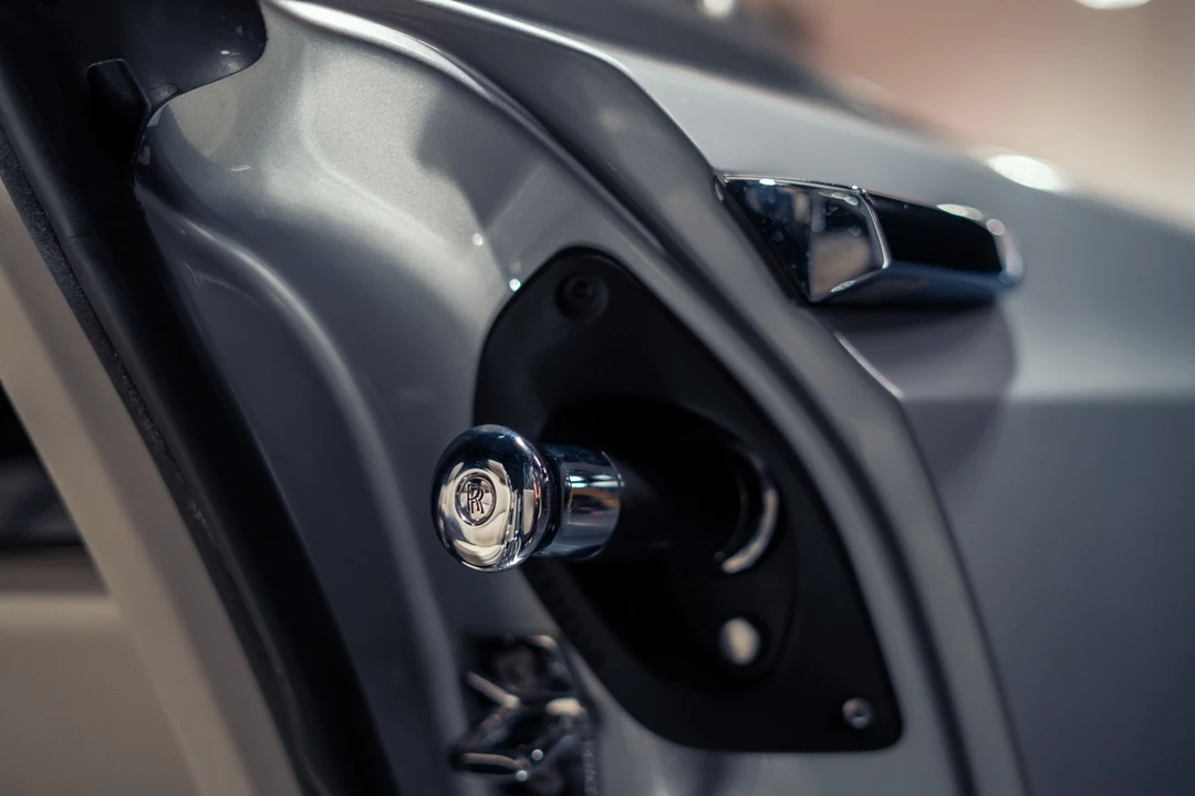 2014 Rolls-Royce Phantom VII - Image 28 of 31