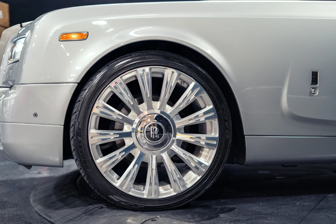 2014 Rolls-Royce Phantom VII - Image 21 of 31