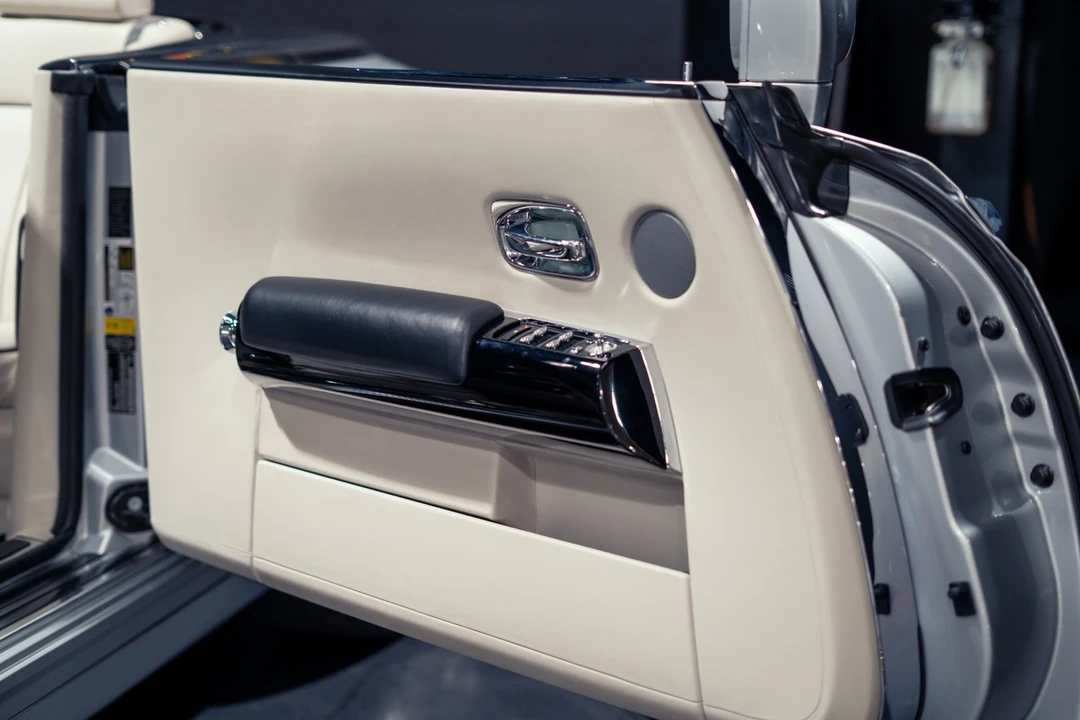 2014 Rolls-Royce Phantom VII - Image 10 of 31
