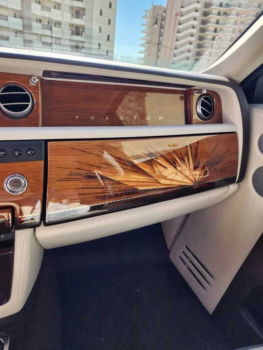 2014 Rolls-Royce Phantom VII - Image 15 of 20