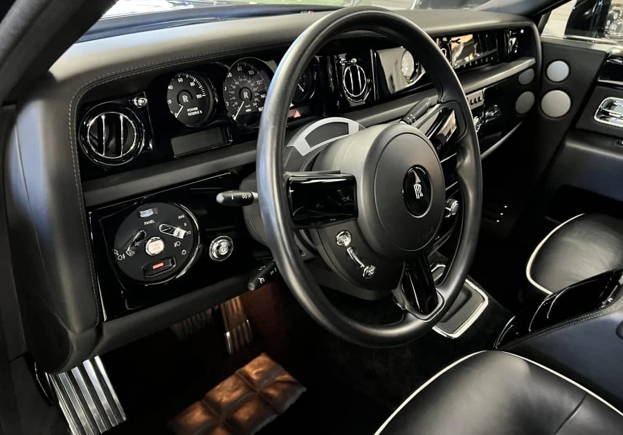 2014 Rolls-Royce Phantom VII - Image 21 of 31