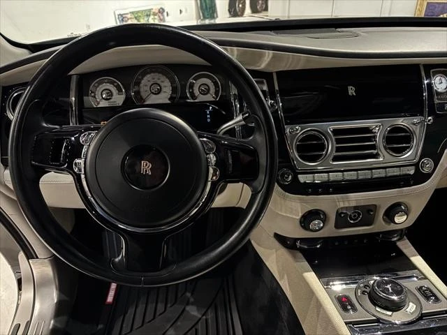 2014 Rolls-Royce Wraith 2nd Gen - Image 16 of 31