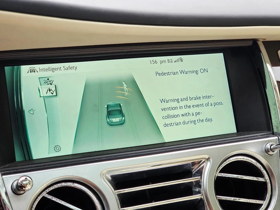 2014 Rolls-Royce Wraith 2nd Gen - Image 23 of 24