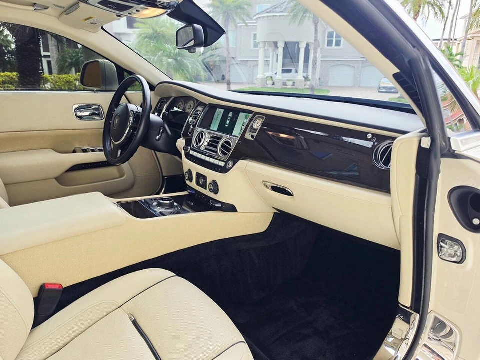 2014 Rolls-Royce Wraith 2nd Gen - Image 15 of 24
