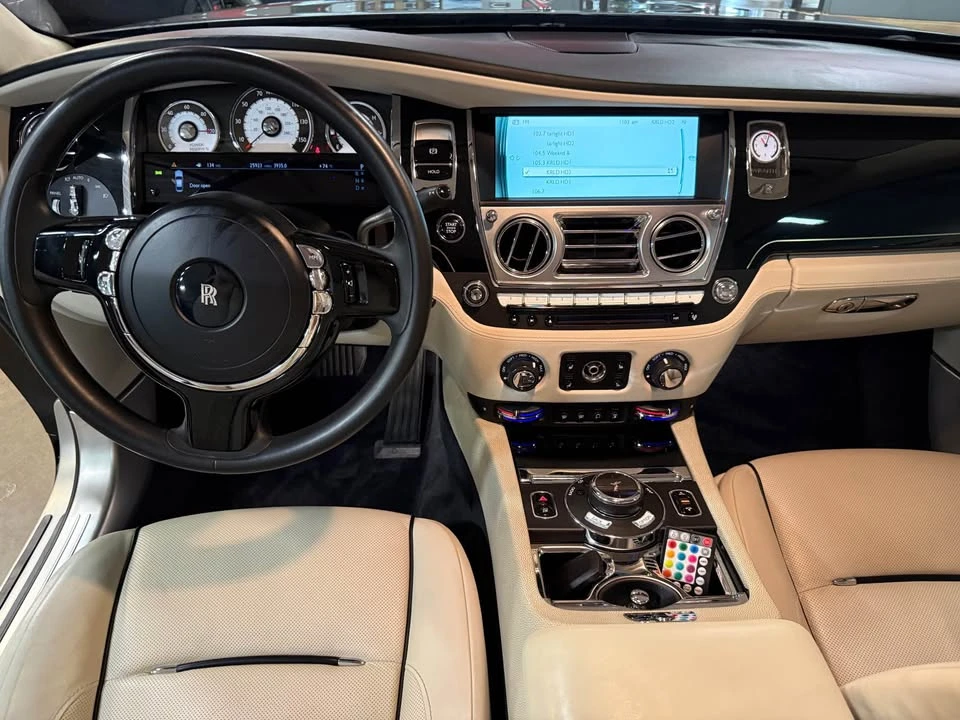 2014 Rolls-Royce Wraith - Image 15 of 19