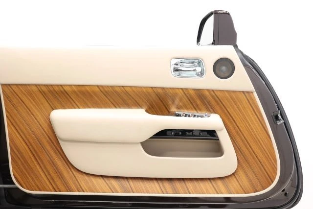 2014 Rolls-Royce Wraith 2nd Gen - Image 15 of 31