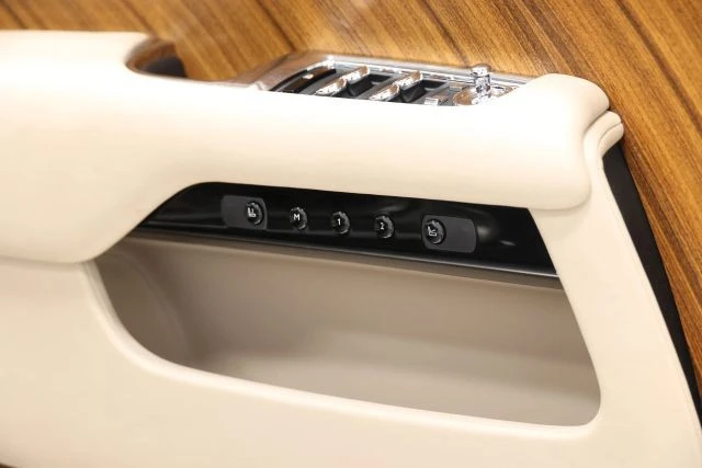 2014 Rolls-Royce Wraith 2nd Gen - Image 17 of 31
