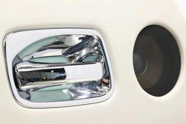 2014 Rolls-Royce Wraith 2nd Gen - Image 11 of 12