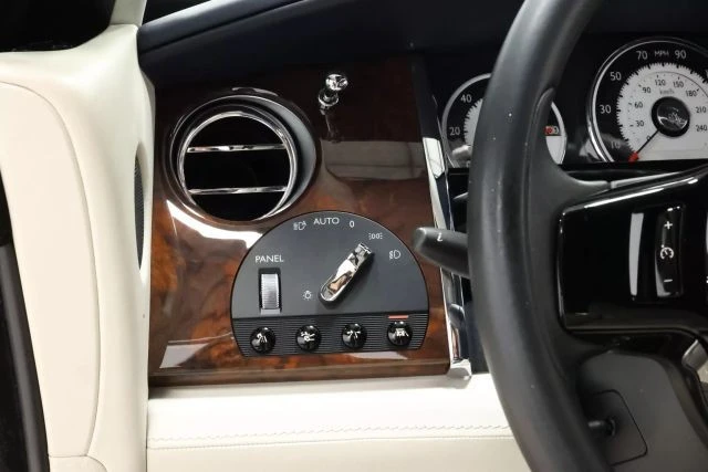 2014 Rolls-Royce Wraith 2nd Gen - Image 19 of 21