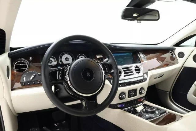 2014 Rolls-Royce Wraith 2nd Gen - Image 2 of 21
