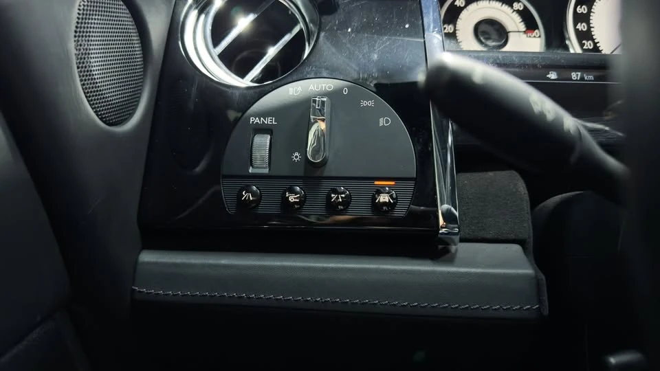 2014 Rolls-Royce Wraith 2nd Gen - Image 17 of 20