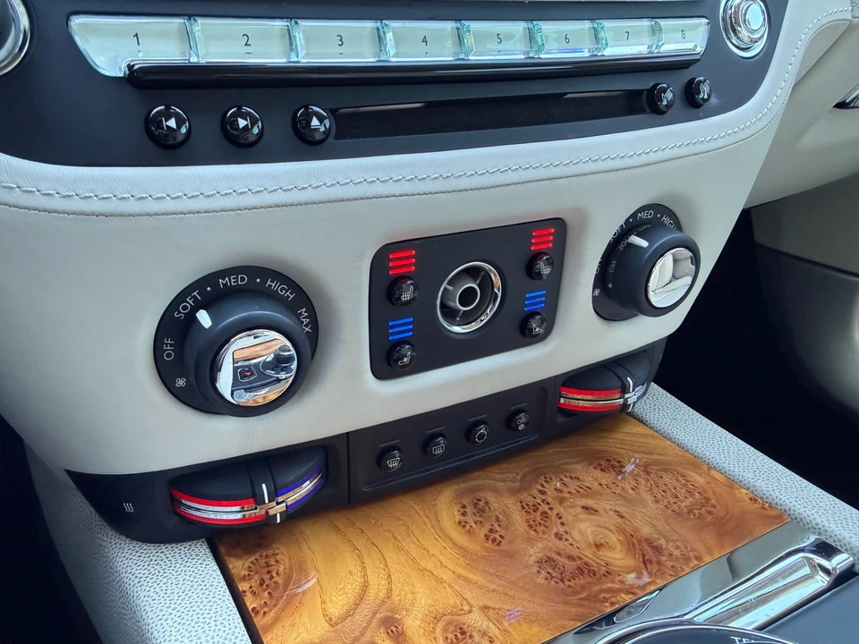 2014 Rolls-Royce Wraith 2nd Gen - Image 31 of 31