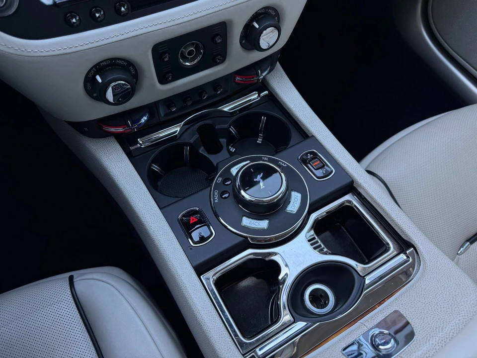 2014 Rolls-Royce Wraith 2nd Gen - Image 30 of 31