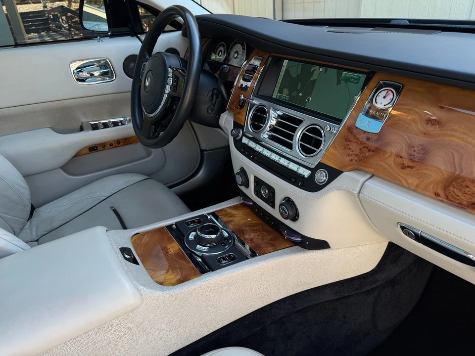 2014 Rolls-Royce Wraith 2nd Gen - Image 22 of 31