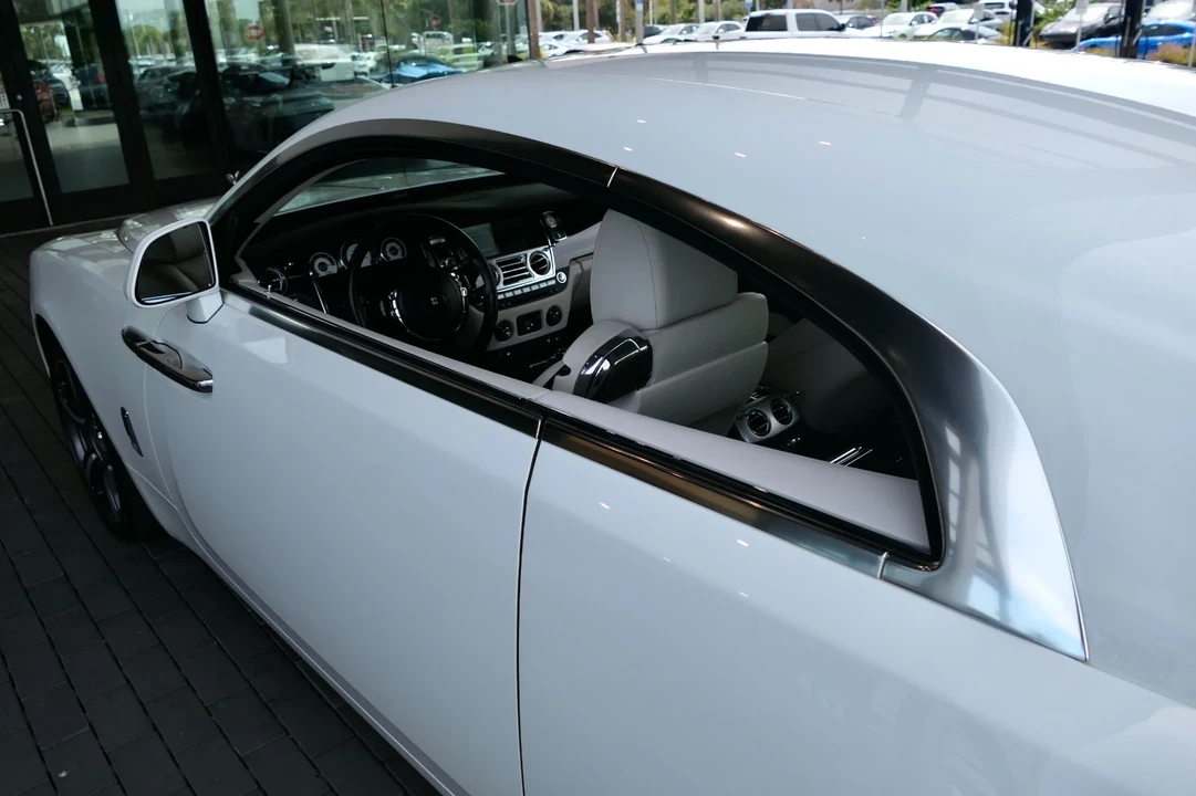 2014 Rolls-Royce Wraith 2nd Gen - Image 17 of 21