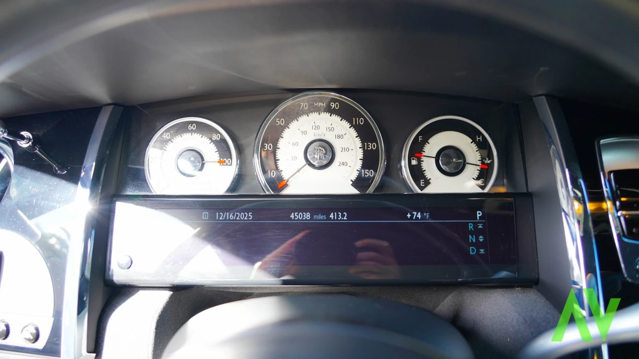 2014 Rolls-Royce Wraith 2nd Gen - Image 19 of 21