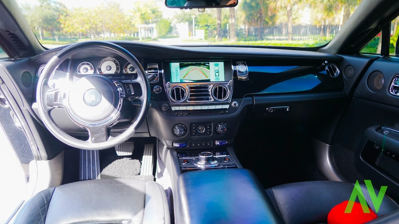 2014 Rolls-Royce Wraith 2nd Gen - Image 15 of 21