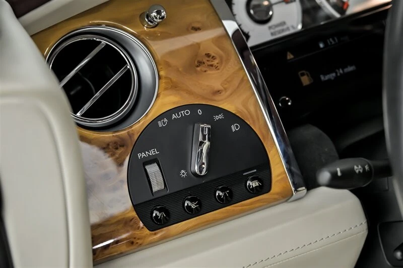 2014 Rolls-Royce Wraith 2nd Gen - Image 27 of 31