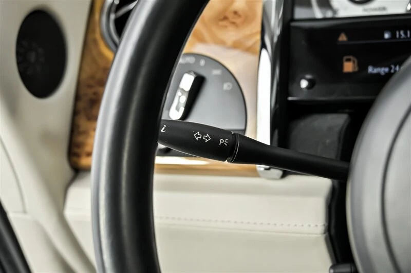 2014 Rolls-Royce Wraith 2nd Gen - Image 30 of 31