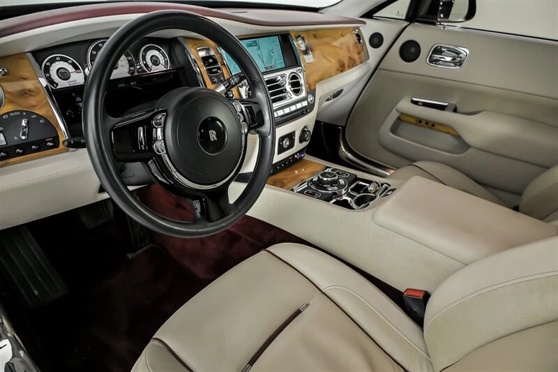 2014 Rolls-Royce Wraith 2nd Gen - Image 20 of 31