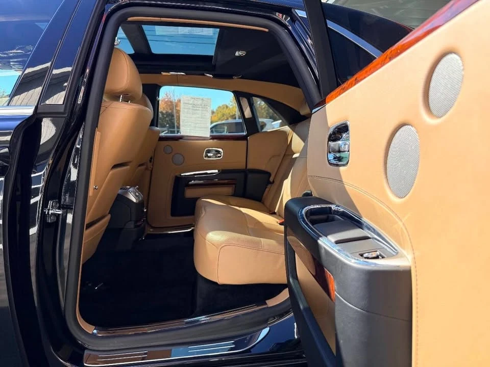 2014 Rolls-Royce Ghost 1st Gen - Image 11 of 15