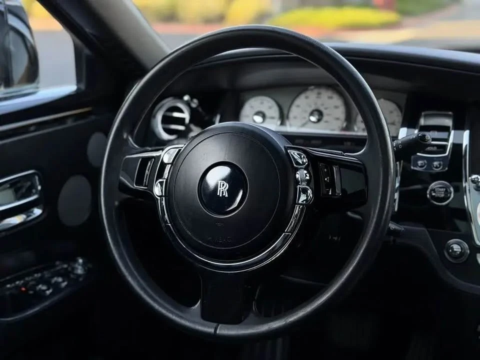 2014 Rolls-Royce Ghost 1st Gen - Image 13 of 17