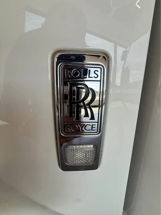 2014 Rolls-Royce Ghost 1st Gen - Image 19 of 19
