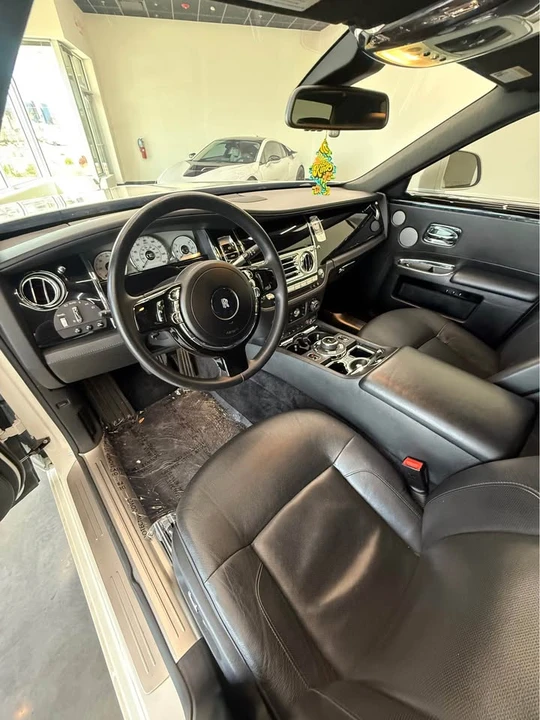 2014 Rolls-Royce Ghost 1st Gen - Image 14 of 19