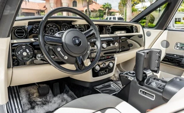 2014 Rolls-Royce Phantom VII - Image 12 of 18