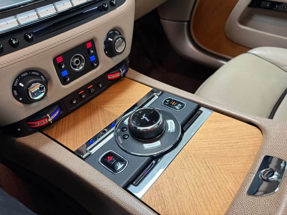 2014 Rolls-Royce Wraith 2nd Gen - Image 14 of 20