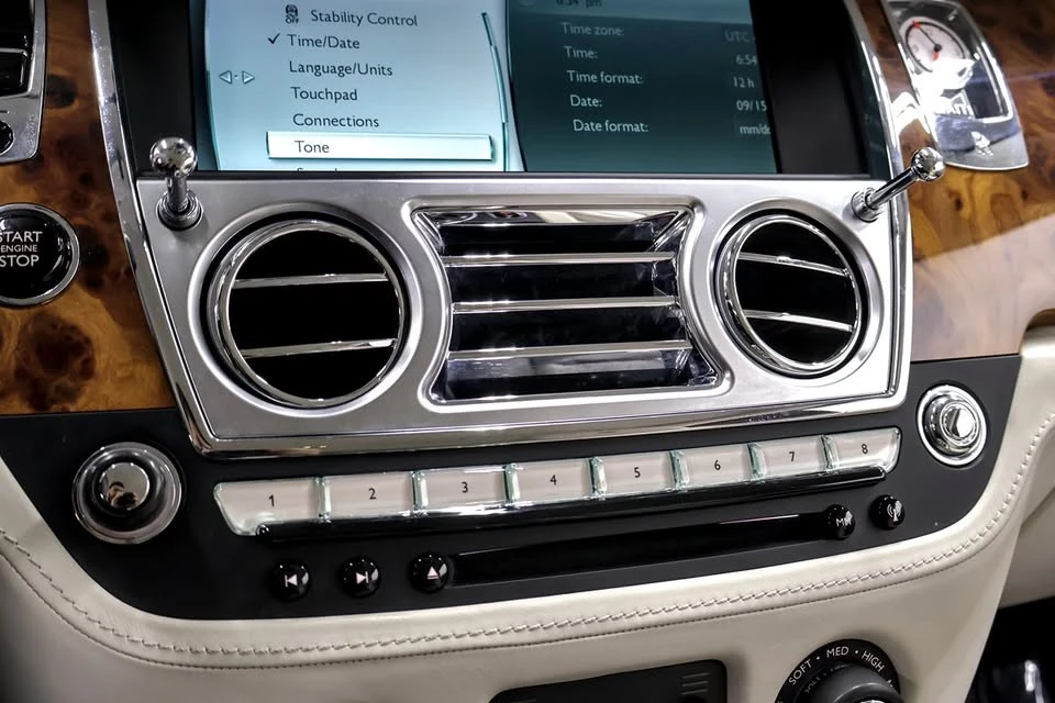 2014 Rolls-Royce Wraith 2nd Gen - Image 19 of 19