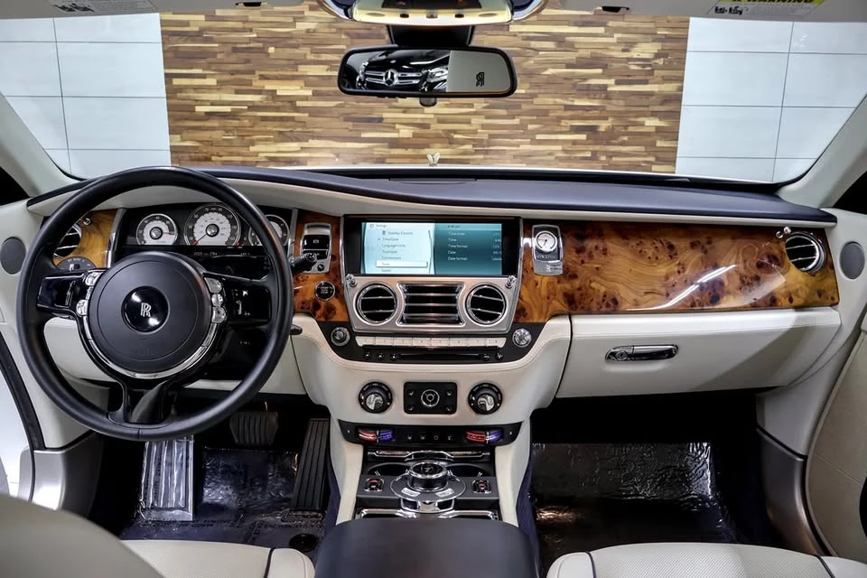 2014 Rolls-Royce Wraith 2nd Gen - Image 10 of 19
