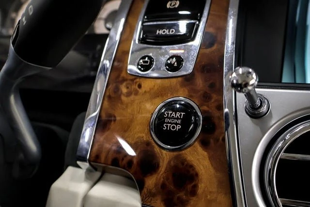 2014 Rolls-Royce Wraith 2nd Gen - Image 15 of 19