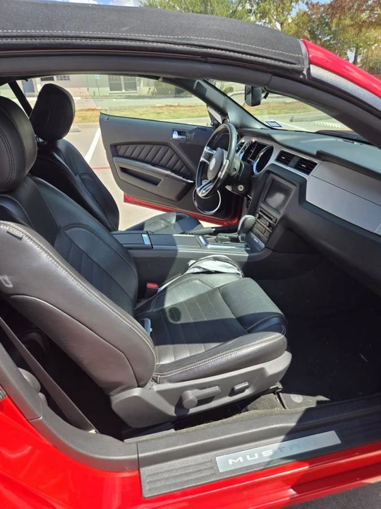 2014 Ford S197 Mustang GT - Image 11 of 24