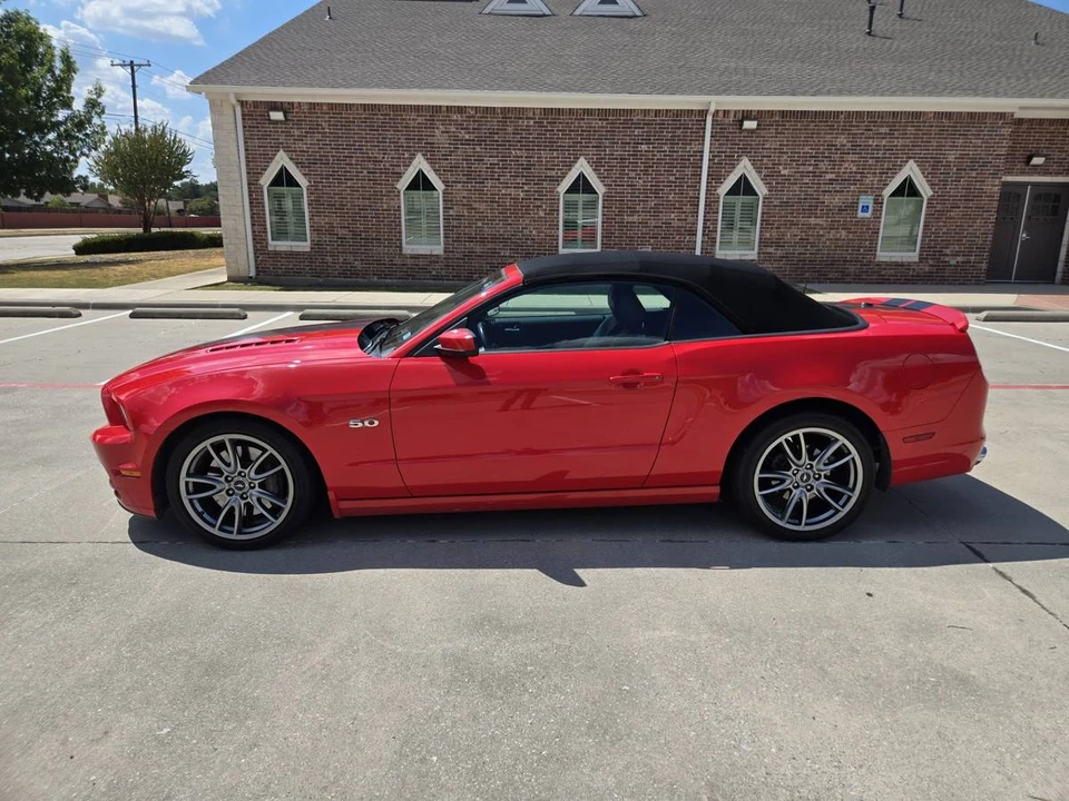 2014 Ford S197 Mustang GT - Image 2 of 24
