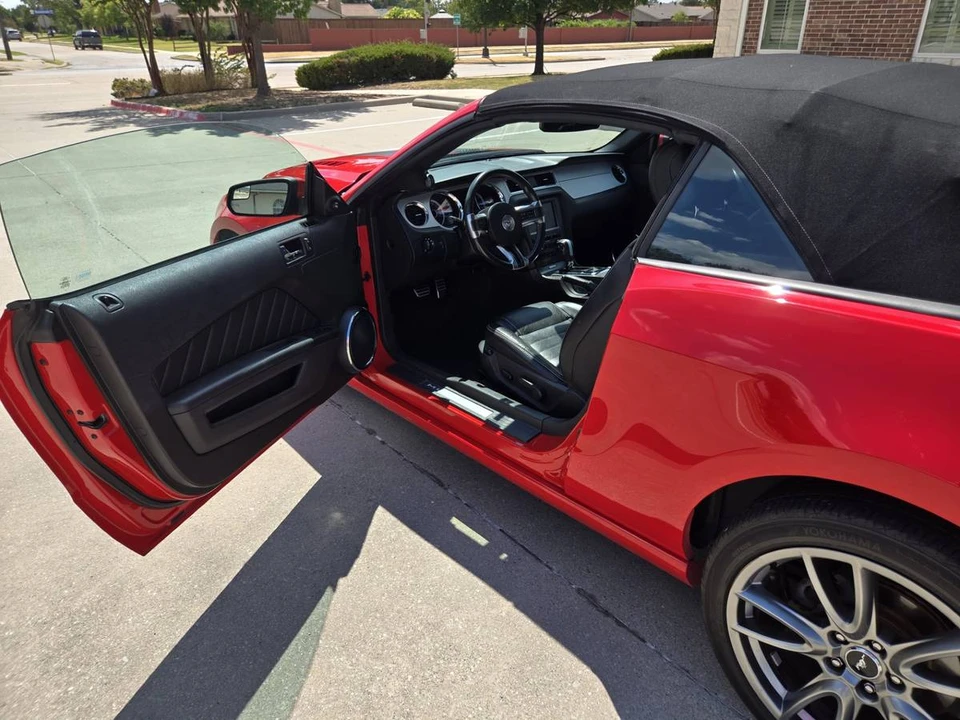2014 Ford S197 Mustang GT - Image 10 of 24
