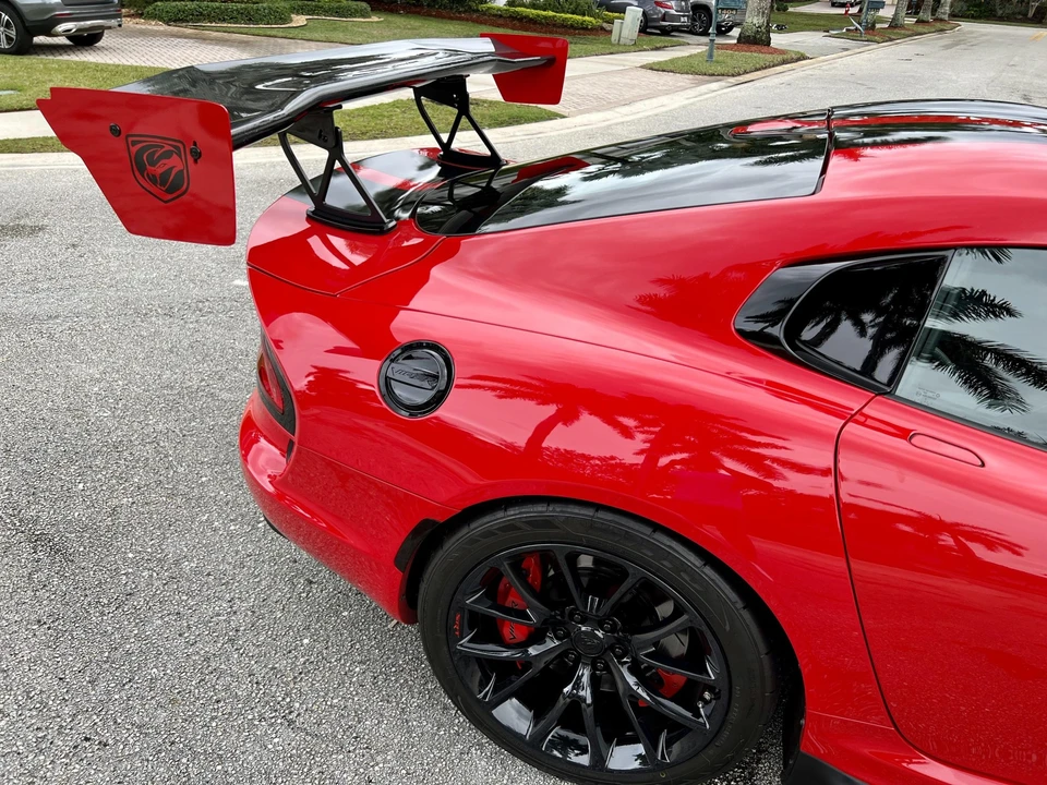 2014 Dodge Viper 5th Gen - Image 15 of 31