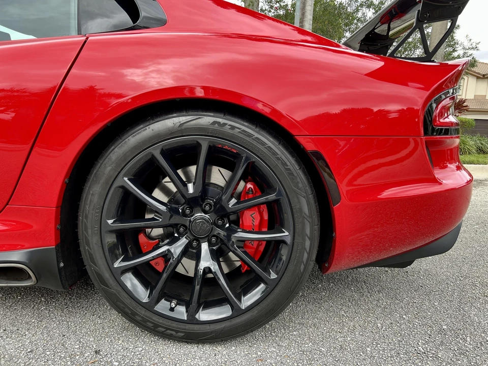 2014 Dodge Viper 5th Gen - Image 29 of 31