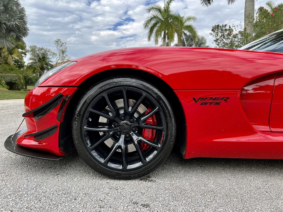 2014 Dodge Viper 5th Gen - Image 28 of 31