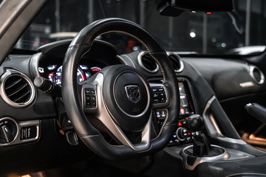2014 Dodge Viper 5th Gen - Image 9 of 12