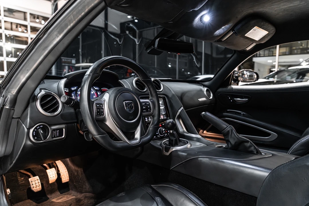 2014 Dodge Viper 5th Gen - Image 7 of 12