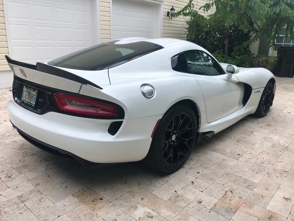 2014 Dodge Viper 5th Gen - Image 3 of 19