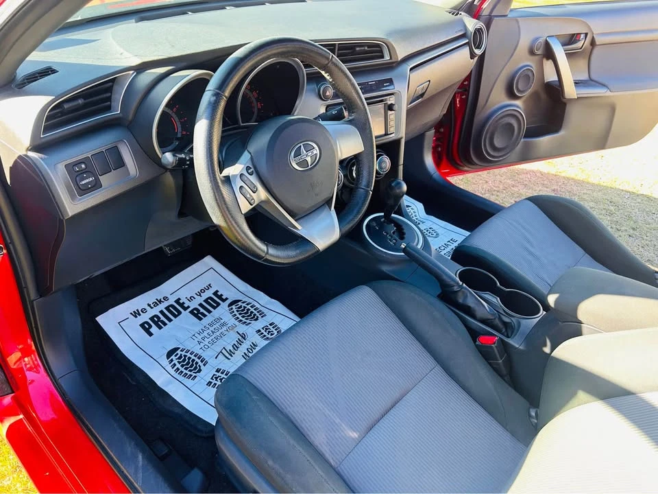 2014 Scion tC - Image 6 of 15