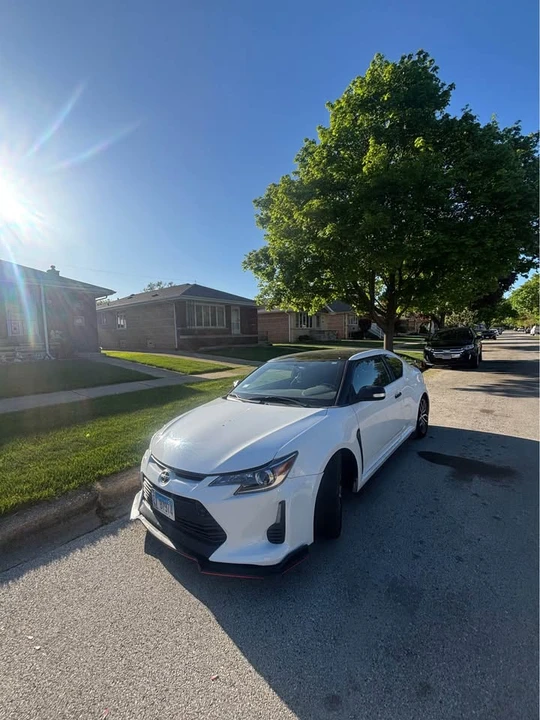 2014 Scion tC - Image 6 of 6