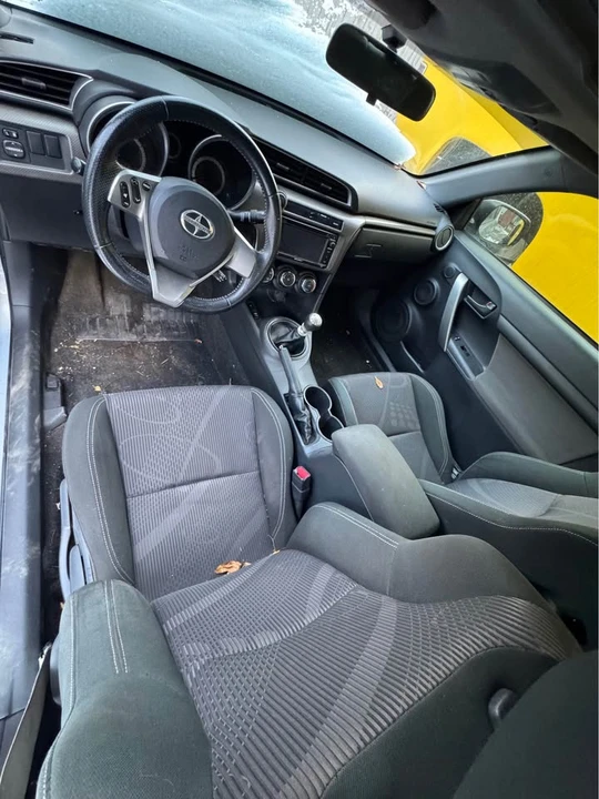 2014 Scion tC - Image 8 of 10