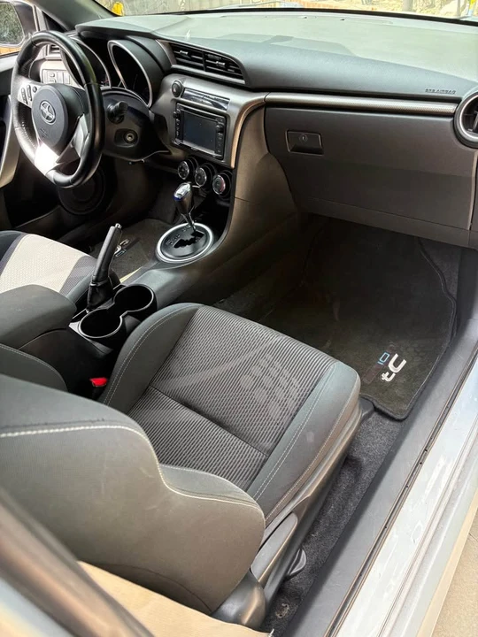 2014 Scion tC - Image 4 of 7