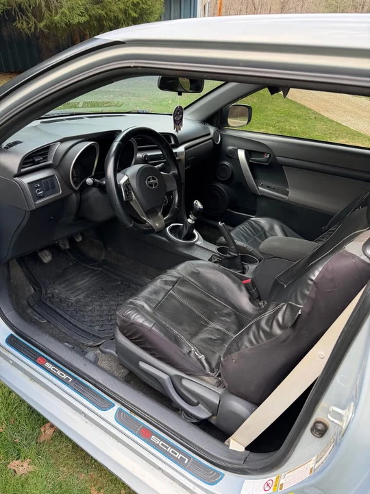 2014 Scion tC - Image 5 of 6