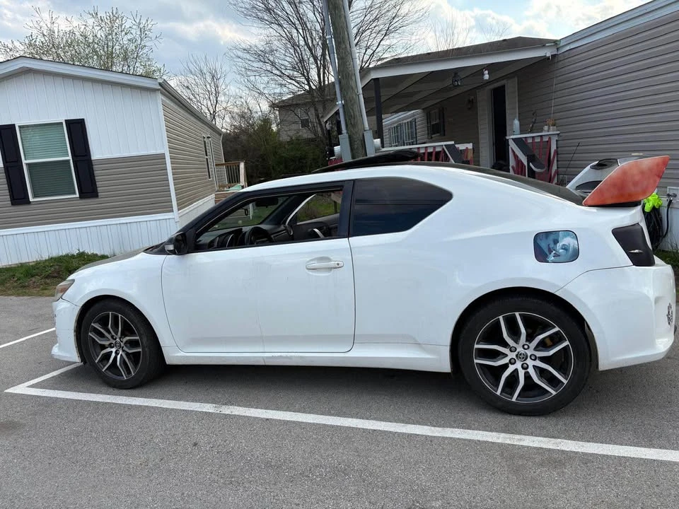2014 Scion tC - Image 2 of 5